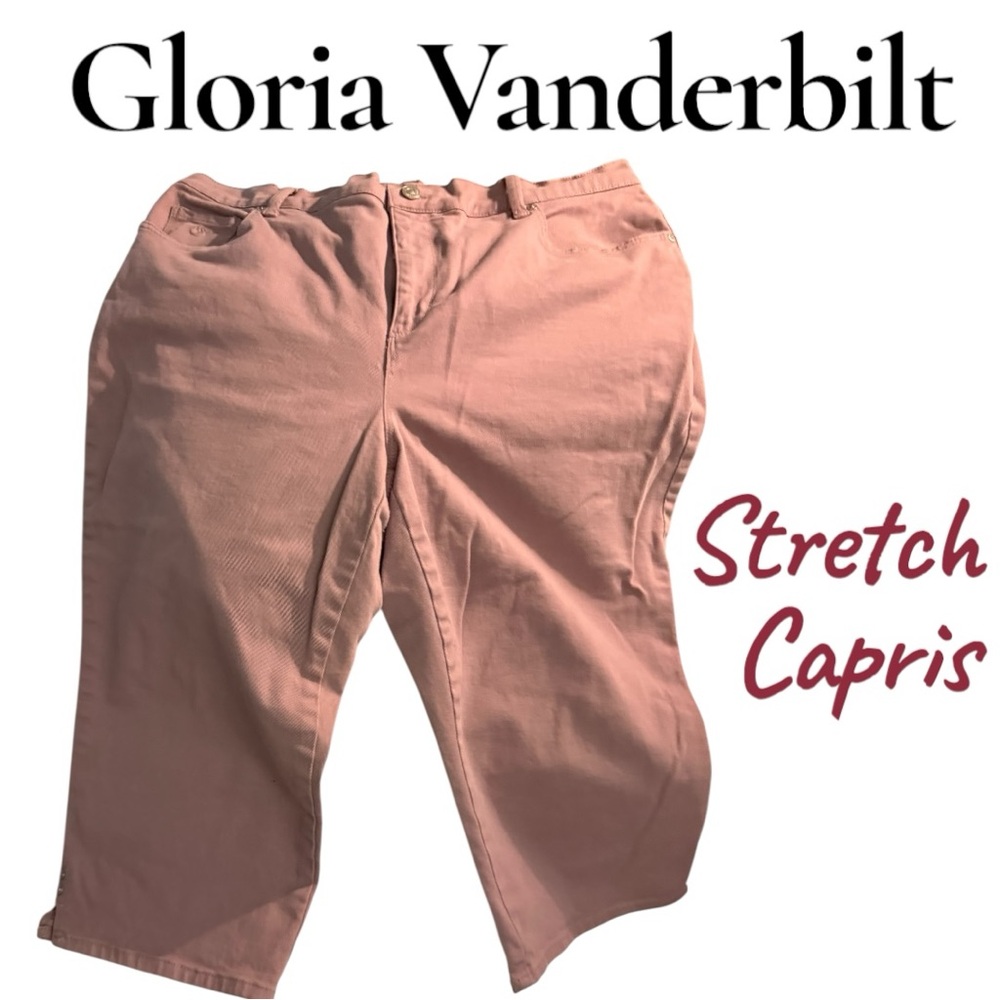Gloria Vanderbilt Muted Blush Stretch Capris